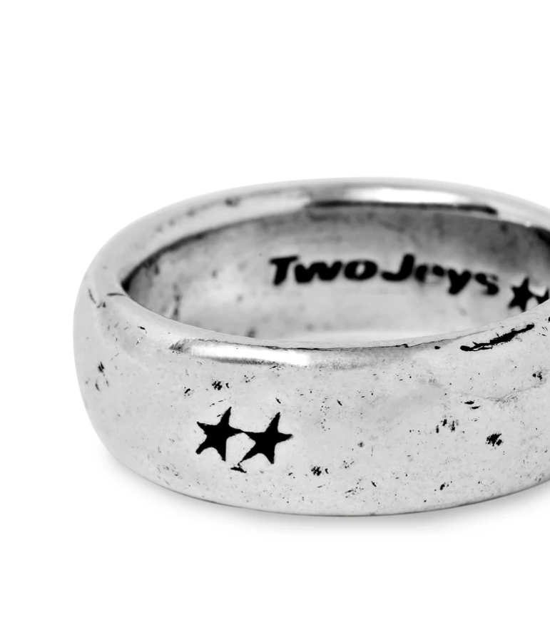 Twojeys Signature Ring